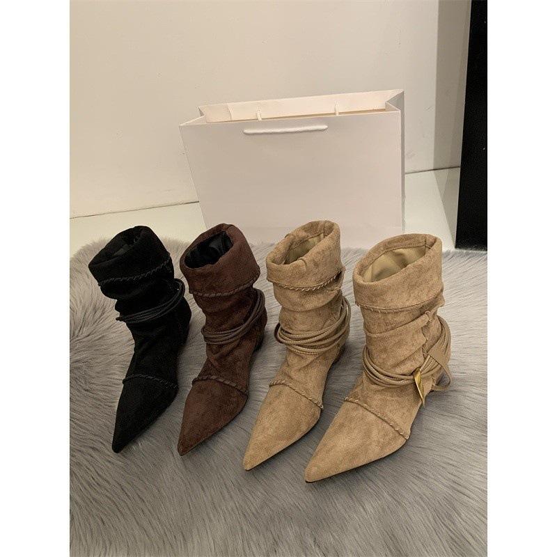 Western Wind 2026 Pile Boots Retro Versatile Low Heel Flat Bottom Belt Wear Cowboy Boots Short Boots
