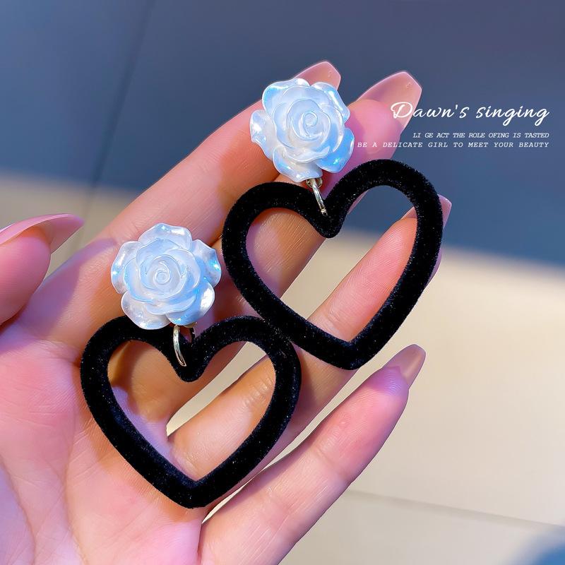 

1 пара блестящих блестящих геометрических неравномерных камней, креативные серьги в форме любви, серьги-гвоздики в форме сердца к сердцу, ювелирные изделия, подарки