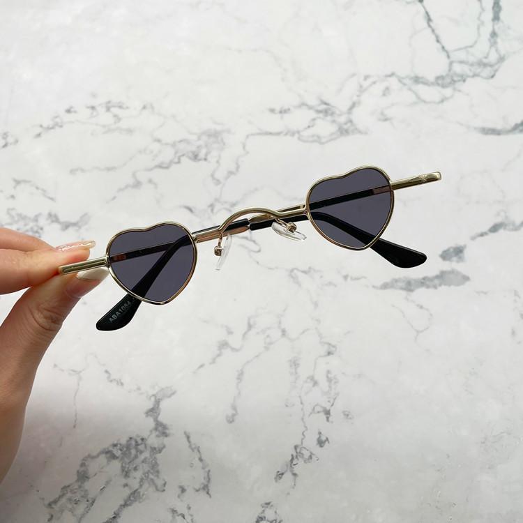 Mini Small Glasses Men'S Trendy Hip-Hop Sunglasses Small Love Retro Funny Small Frame Eyes Personalized Sunglasses Women