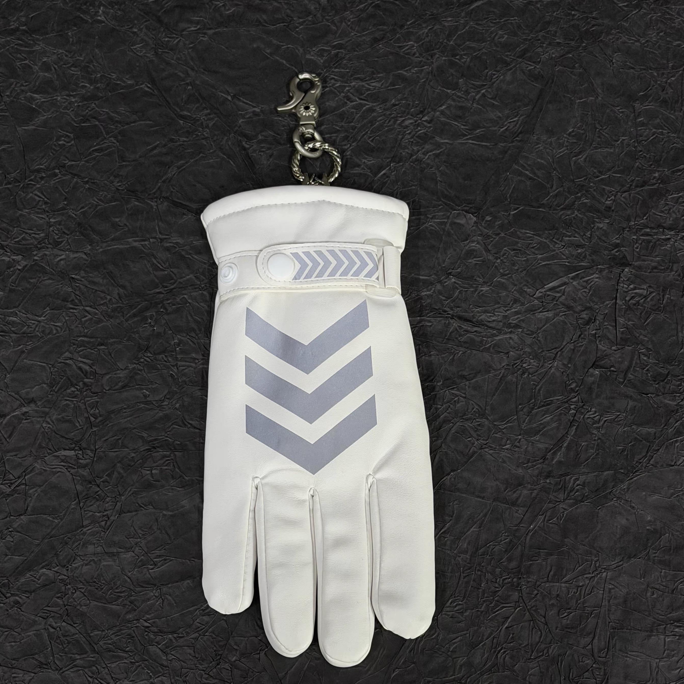 

Winter Thicken Warmer Fleece Reflective Leather Gloves Multifunction Wearable Gloves keychain Pendant Waist Accessories One Size