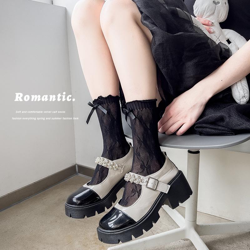 

Ladies Spring and Summer Thin Wooden Ear Lace Breathable Gentle Candy Color Hollow Bow In The Tube Socks 1 pair бежевий