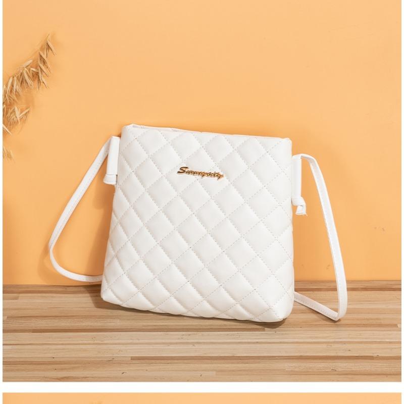 Women's Bag New Fashionable and Simple Shoulder Bag, Messenger Bag, Diamond Embroidered Small Square Bag