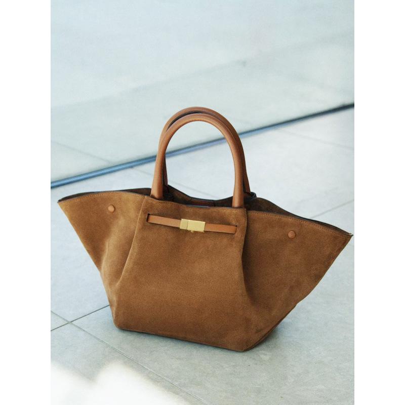 Exquisite Retro Large Capacity Wing Dumpling Tote and Crossbody Bag