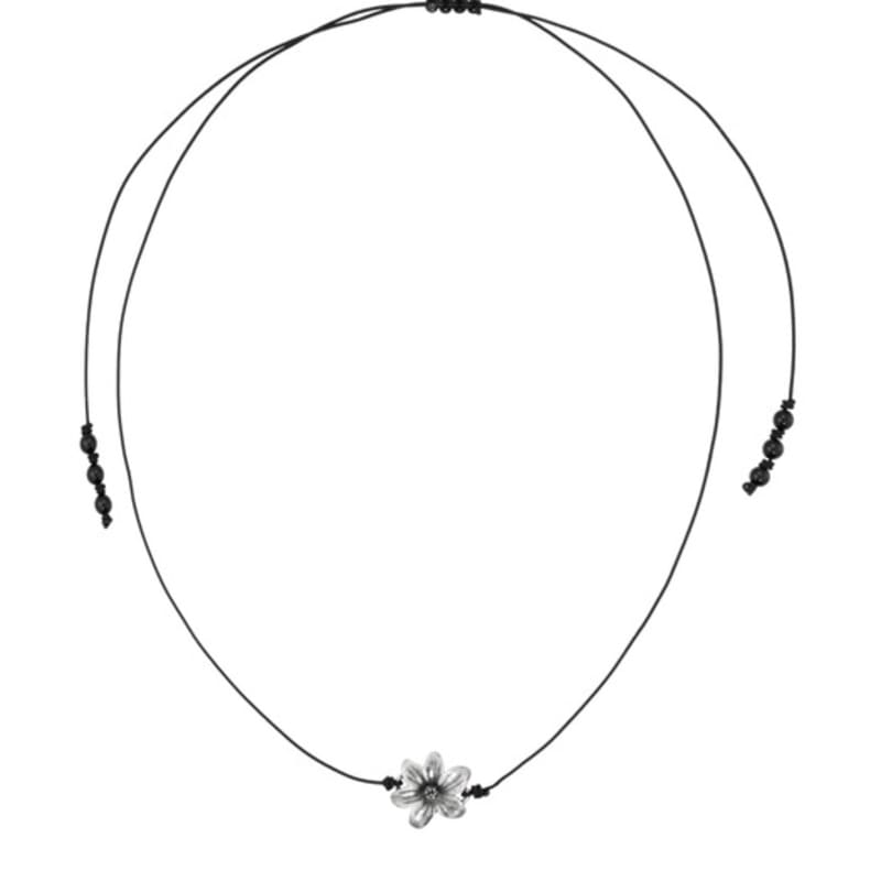 nff petal strap necklace-black
