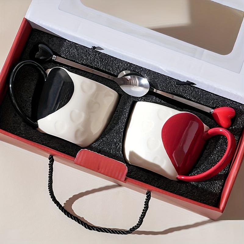 

2 шт. Подарочный набор керамических кружек в форме сердца для пары, Романтический подарочный набор кофейных чашек в коробке для влюбленных