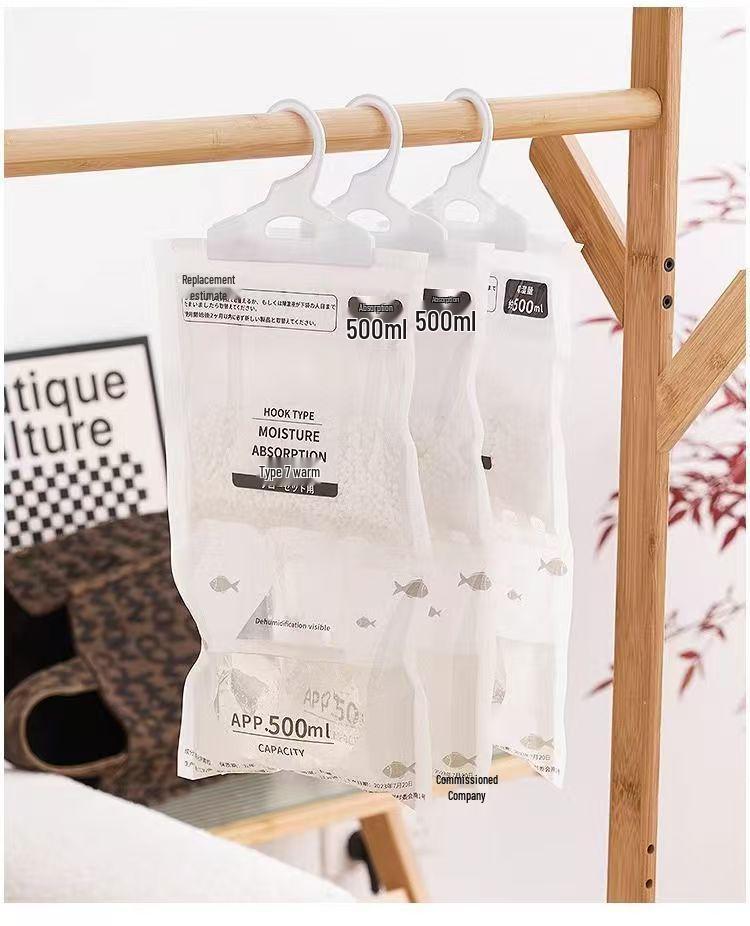 Hanging Moisture Absorber & Dehumidifying Bag for Wardrobes - Water Absorption Desiccant