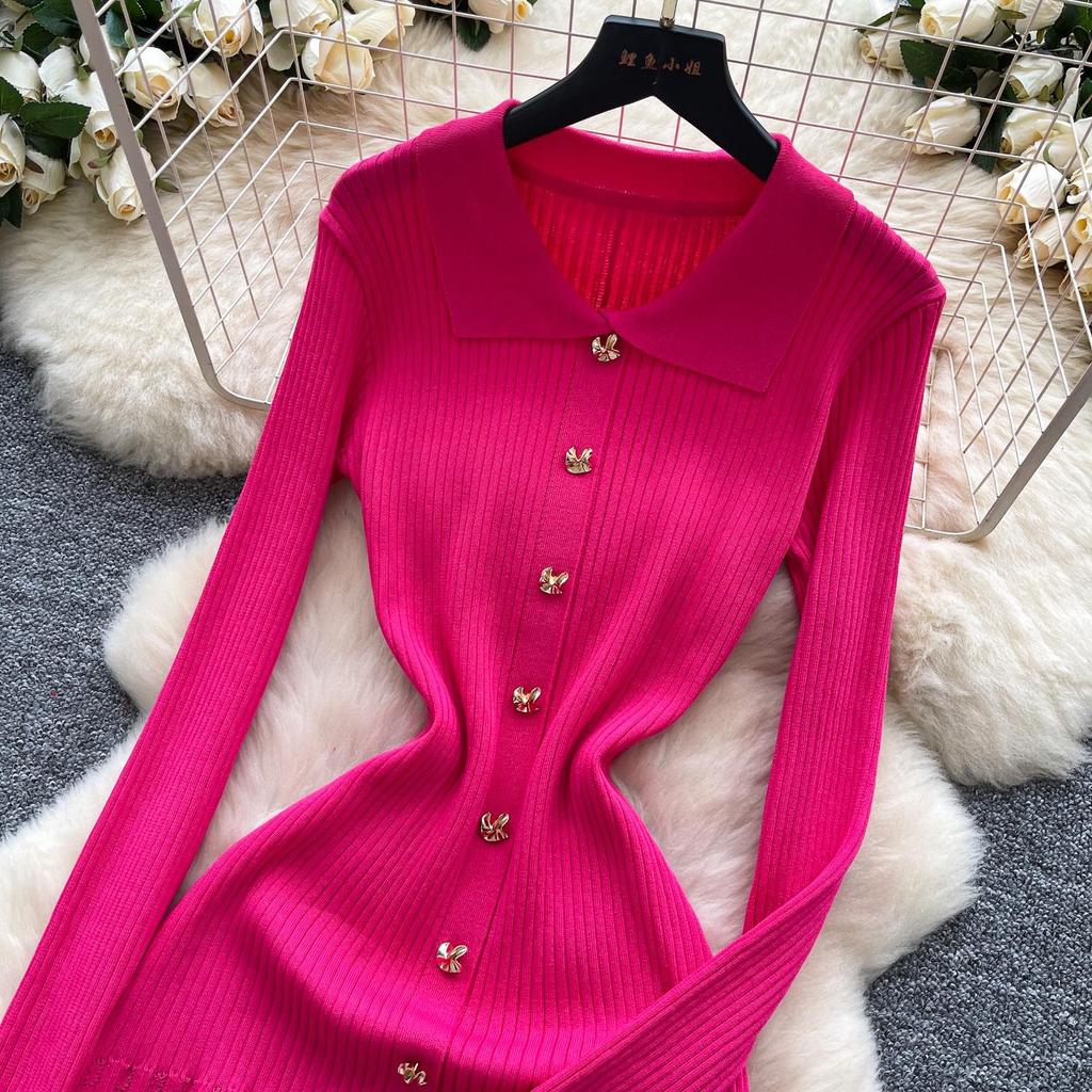 French Retro Turn-down Collar Long Sleeved Metal Buckle Dress for Women's Autumn Slimming Waist Knit Long Dresses