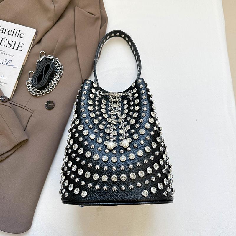 Retro Small Rivets PU Leather Shoulder Bag for Women 2025 Punk Style Bucket Handbags and Purses Females Crossbody Bags