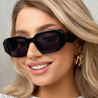Fashion Small Square Casual Sunglasses Women Vintage Brand Outdoor Travel Sun Glasses Female Retro Unique Legs Eyewear UV400