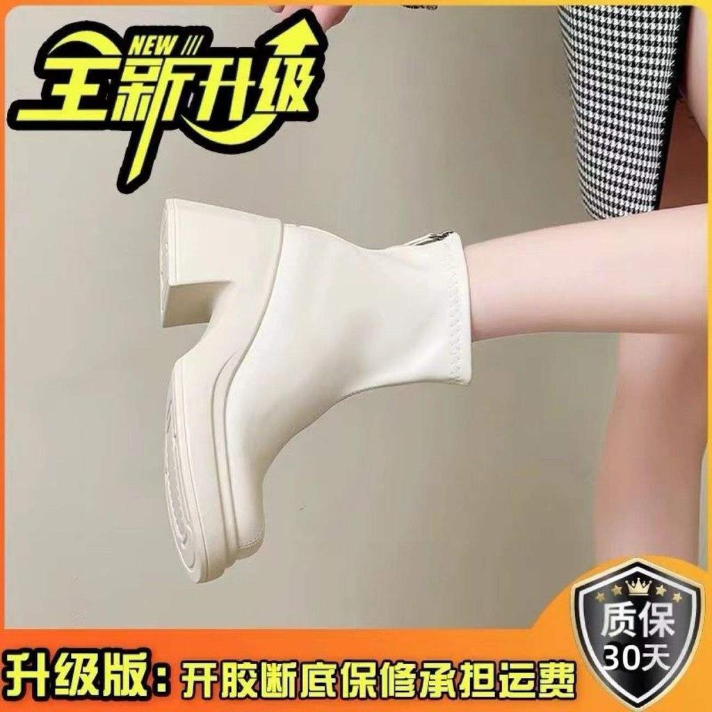 Fashion Small Korean Version of Fashion Boots Women's 2025 Autumn and Winter New Thick Heel Martin Boots and Temperament Small Short Boots