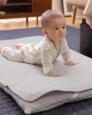 Podložka do postele AQUA, šedá, prošívaná, s bavlněným vzorem a prošívaným vzorem, nízká velikost, 36247B13 (70 120 cm) 100%