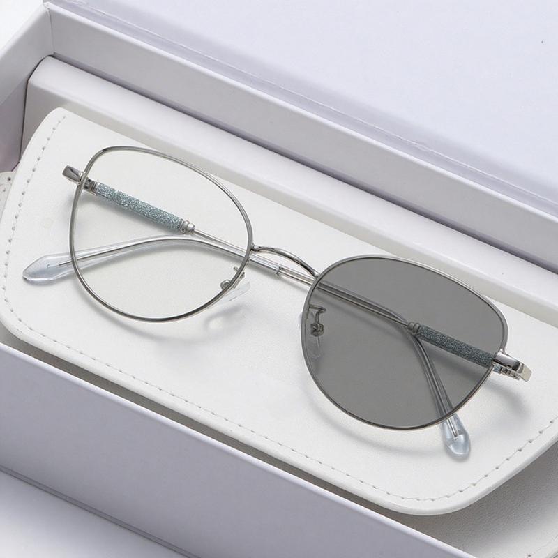Fashionable Cat Eye Photochromic Myopia Glasses Simple and Elegant Anti Blue Light Street Photography Glasses Diopter To -4.0