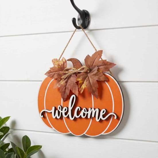3D Embossed Welcome Text Wooden Pumpkin Sign for Front Door, Rustic Fall Harvest Hanging Pendant with Thanksgiving Party Supplies Letters And