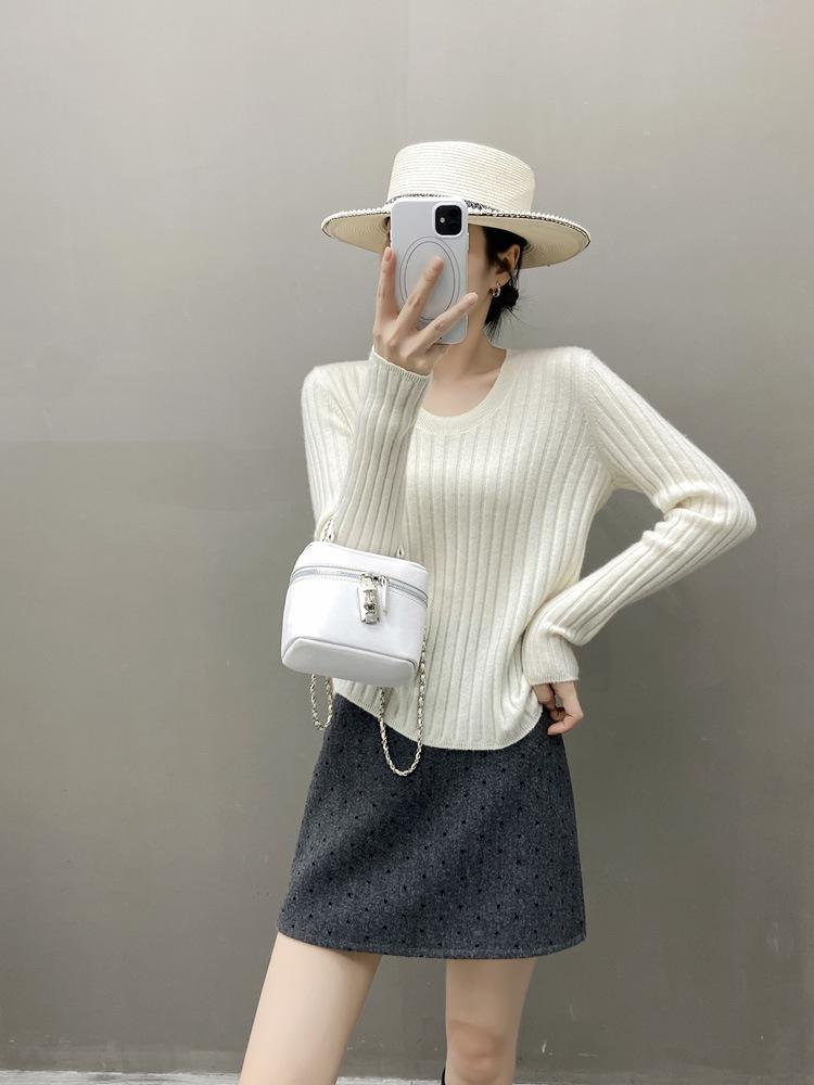 Autumn & Winter European Soft Cashmere U-neck Women's Sweater with Vertical Stripes