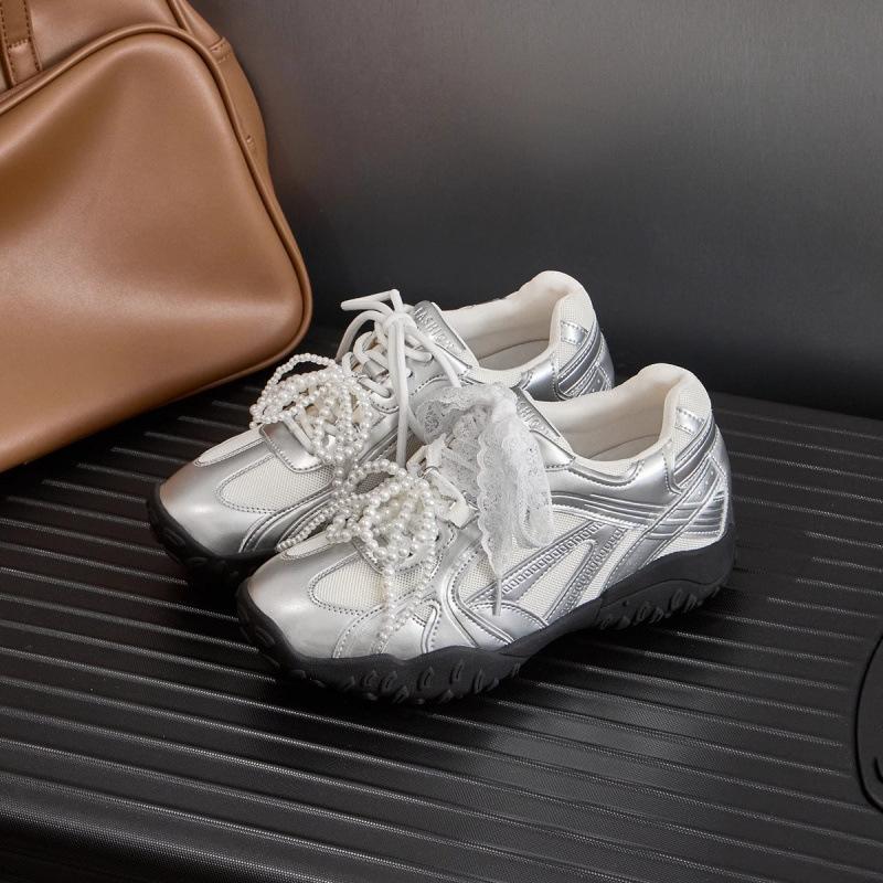 

Inner height-increasing German training shoes women s lace pearl summer new silver platform mesh casual sports shoes Forrest Gump shoes 34