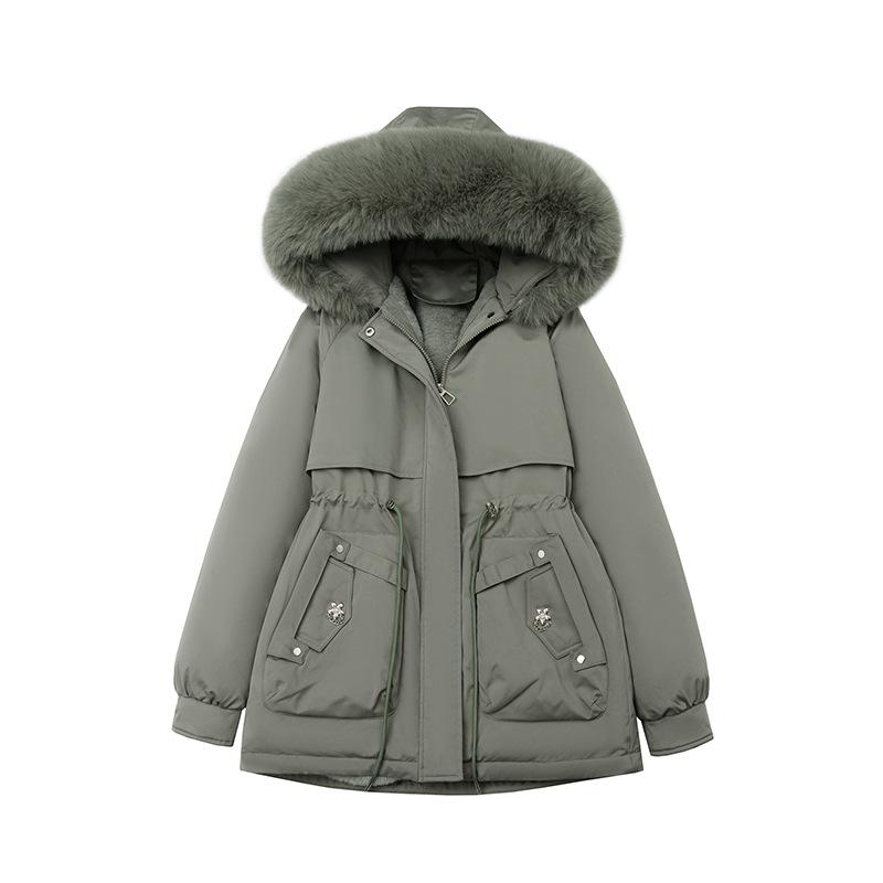 The new pie overcomes women's velvet cotton-padded clothes and women's hooded thermal jacket with fur collar. Large size loose cotton clothes.