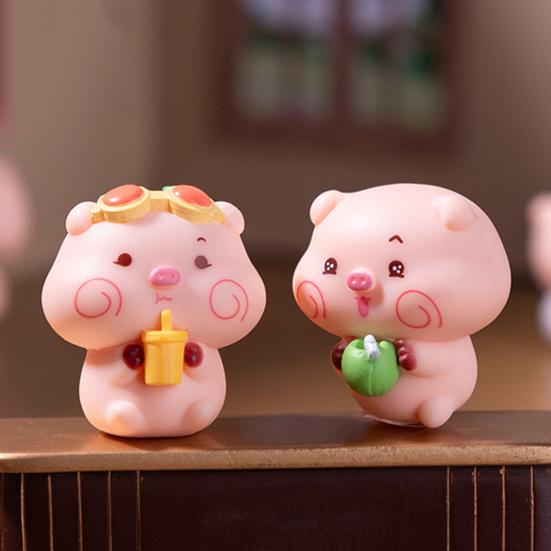5Pcs Pig Ornament Mini Portable Size Q-Version Pig Design Statue Miniature Pig Landscape Office Desk Bookshelf Car Decor