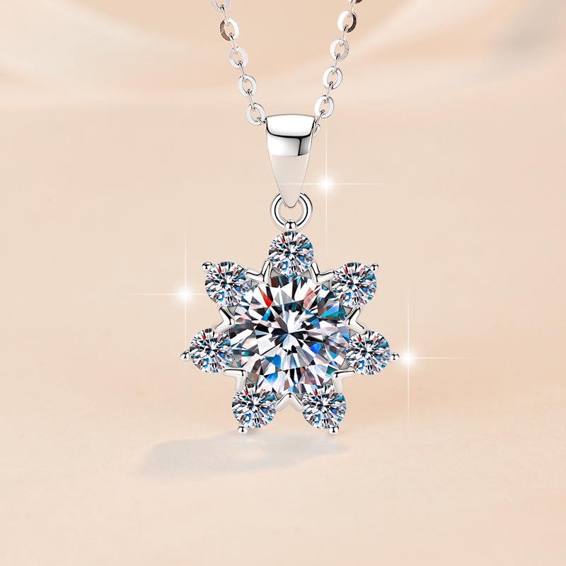 1CT D Color VVS1 Moissanite Snowflake Pendant Necklace Elegant Jewelry GRA Certified S925 Sterling Silver for Women
