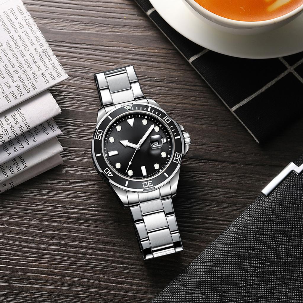 CURREN Men Quartz Watch Classic Male Fashion Wrist Watch with Stainless Steel Band Luminous Analog Watch 3ATM