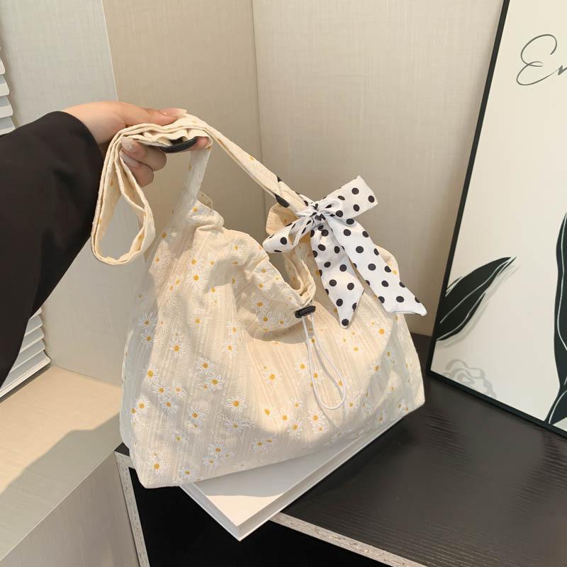 Stylish 2024 Korean Floral Canvas Tote Bag For Women With Spacious Design And Trendy Appeal