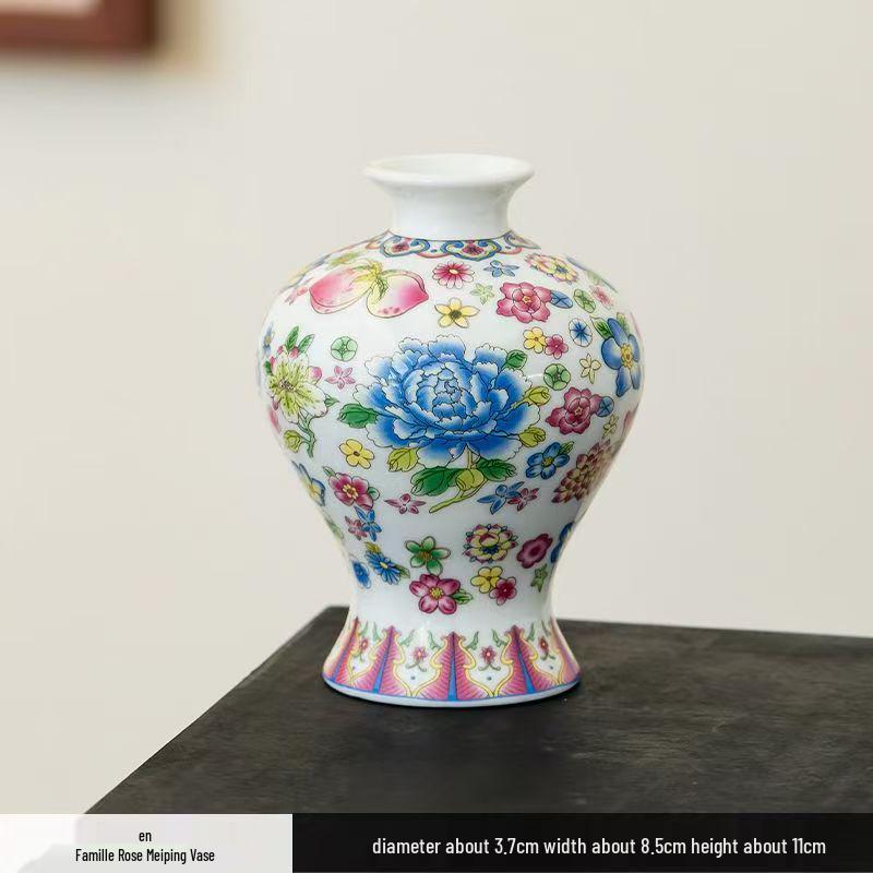 Antique Blue and White Chinese Porcelain Vase - European & American Handicraft for Flower Arrangements
