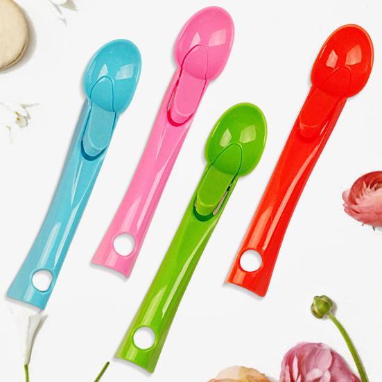 Non-stick Ice Cold-resistant Cream Scoop Food Grade Fruit Spoon with Hanging Hole Kitchen