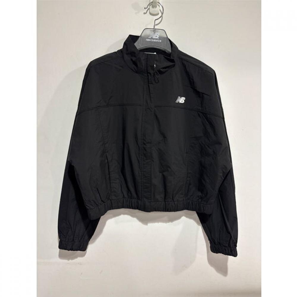 

New Balance W легкая полуукороченная тканая куртка nbnaf2W412 черная (19)BLACK/85(S)
