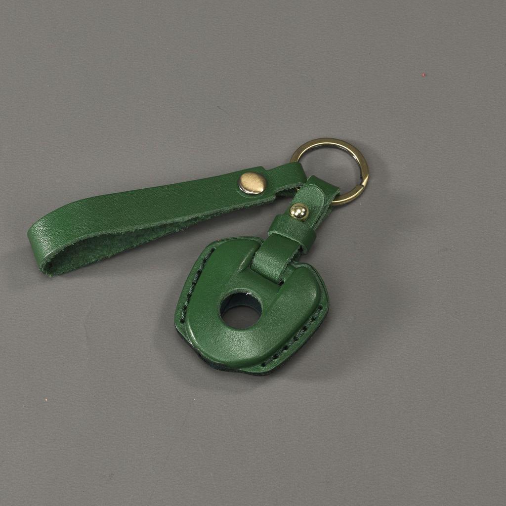 Handmade Genuine Leather Key Case for Honda Motorcycle CBR650, CB550, NC750 - Personalized Cowhide Holder