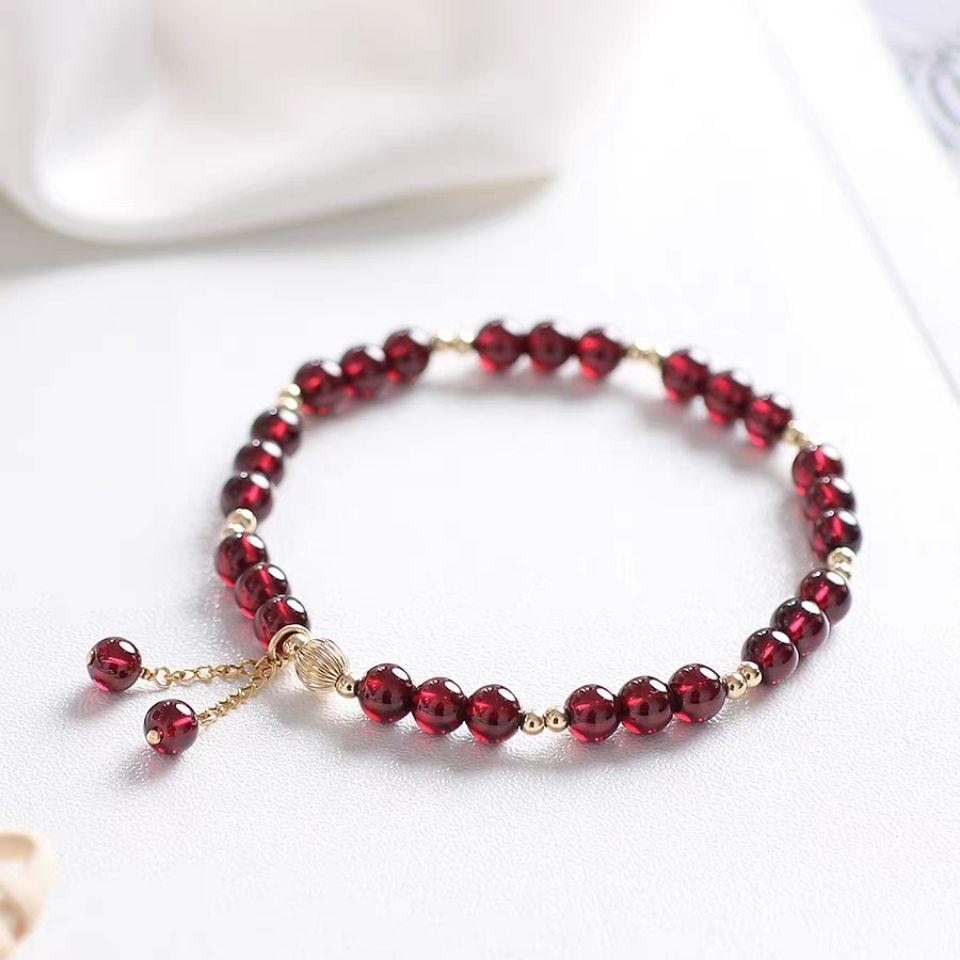 Elegant Crystal Garnet Bracelet for Women - Light Luxury Design, Perfect As a Best Friend or Student Gift