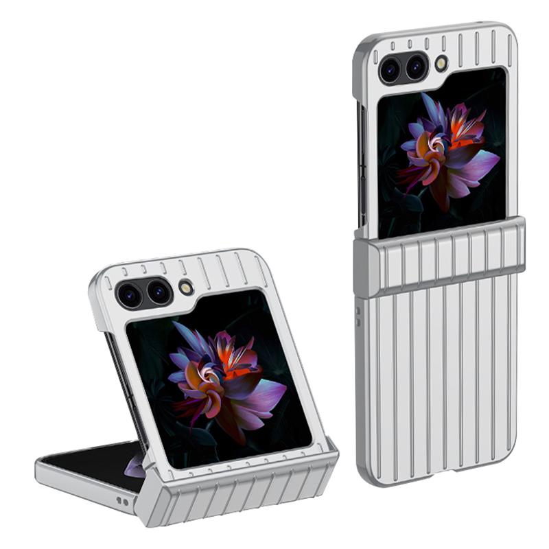 

For Samsung Galaxy Z Flip5 5G Shockproof Case Striped Design Phone Case Anti-Fall Hard PC Cover Silver