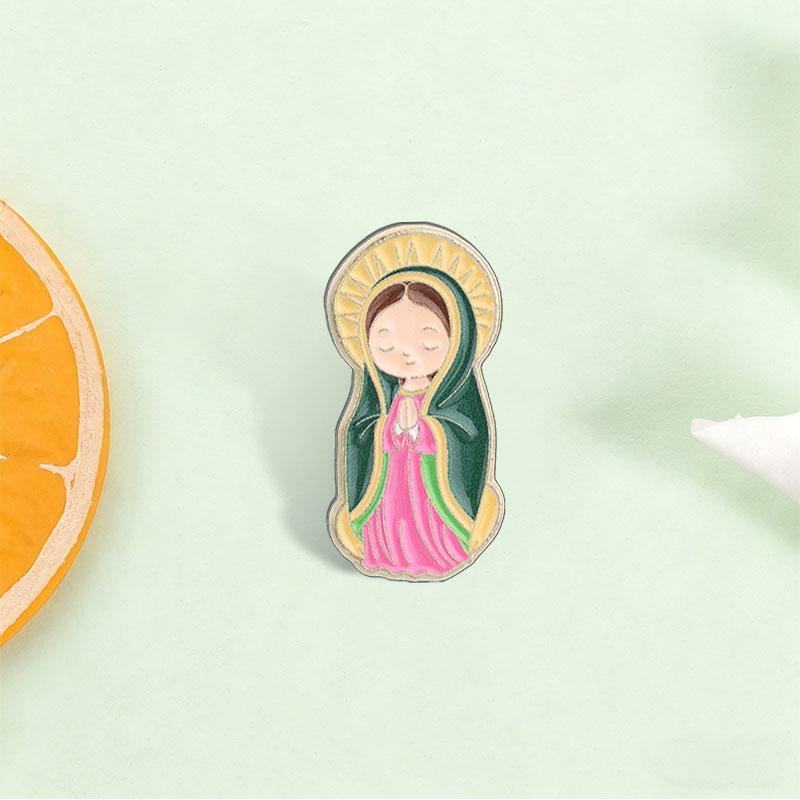 Our Lady of Guadalupe Enamel Pin Virgin Mary Praying Catholic Religious Retro Christian Brooch Badges Jewelry Gifts for Friends