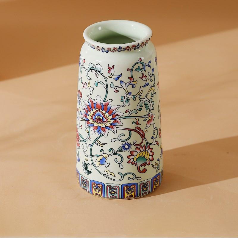 Small Ceramic Vase for  Handmade Elegant Vintage Chinese Painting  Enamel Glazed Porcelain Decorative Vases for Office Home