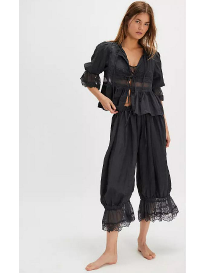 2026 European Spring Women's Lace Tie-up Pajama Shorts – Comfortable & Skin-friendly
