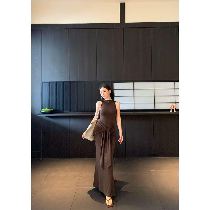 

Kumikumi Чувство Дизайна Однотонное Сексуальное Темпераментное Платье-Майка на Бретелях Женское Летнее Облегающее Талию Приталенное Платье-Футляр Curry Dress with shawl M