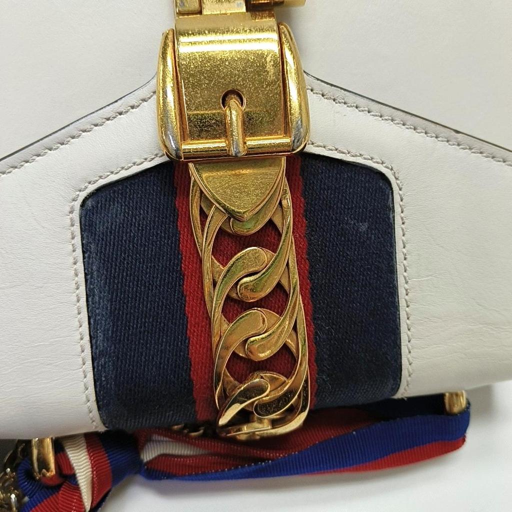 [Pre-Owned] Sylvie Gold Buckle Striped Web Satin Bow Chain Mini Shoulder Bag - Good #VLCRXY
