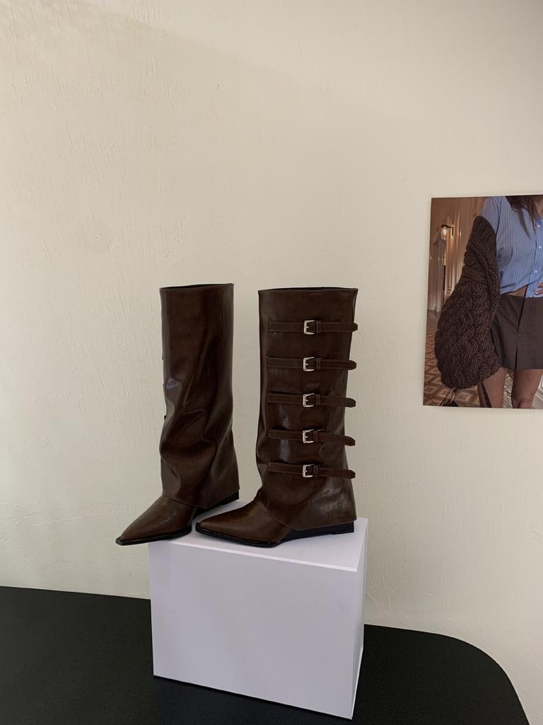 2025 New Belt Buckle Pointed Trousers Boots Spice Girl Wedge Heel High Heel Knight Boots Children But Knee Thin Boots