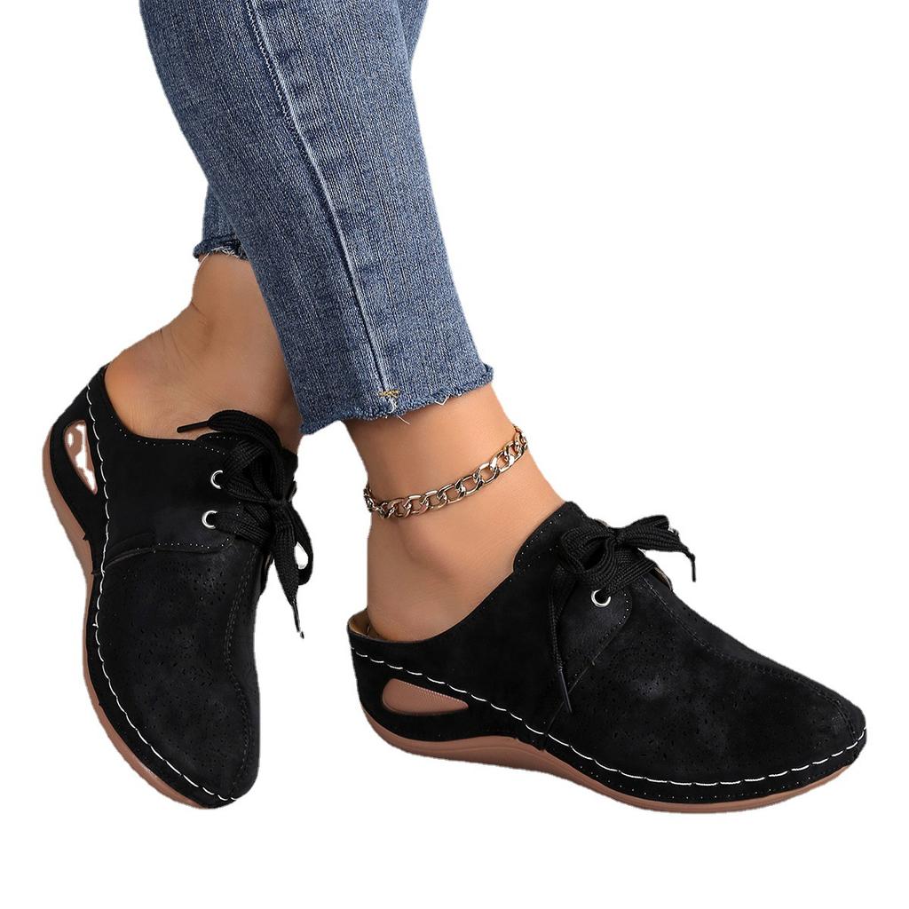 Lato 2025 nowe damskie kapcie na koturnie w dużych rozmiarach 2025 kapcie z zakrytą piętą europejskie i amerykańskie buty na koturnie