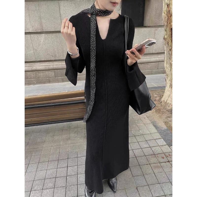 

Temperament long-sleeved hip-wrapped V-neck knitted dress early spring temperament slim-fitting waist and thin black long dress XL чёрный