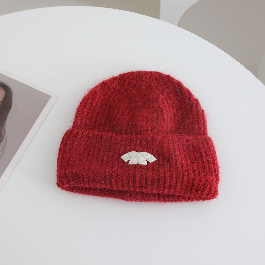 New Knitted Hats for Women in Autumn and Winter: Warm Thickened Cold Hats That Look Good on The Face and Protect The Ears