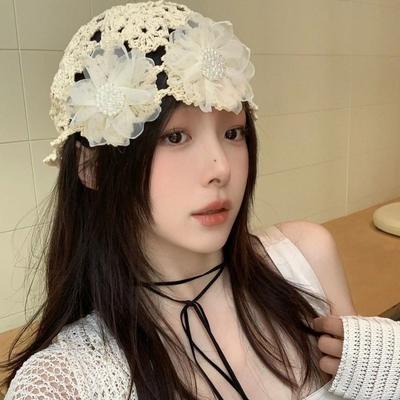 Hollowed Out Beret Cap Flowers Skullies Hat Breathable Knitted Hat  for Women