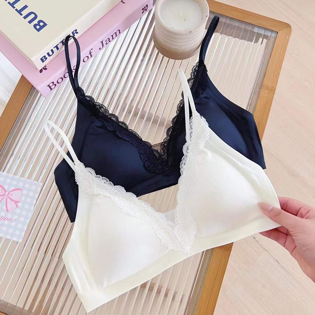Lace French Seamless Triangle Cup Underwear Thin Small Breasts Gather Comfortable No Steel Ring Bra Sexy Lace