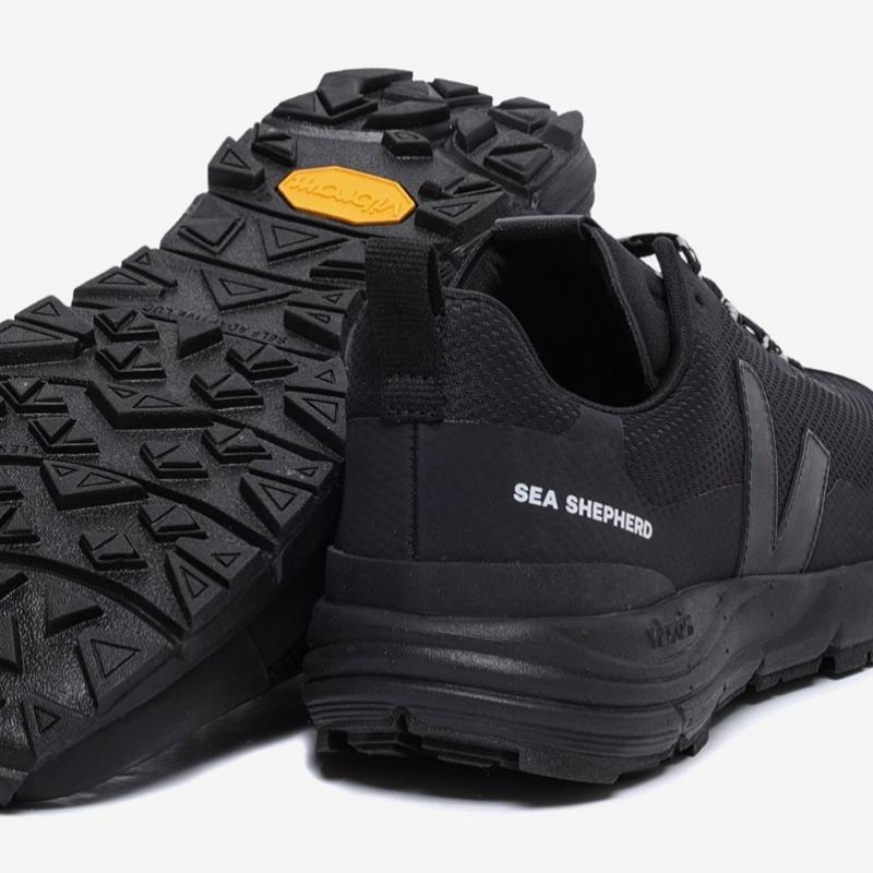 Veja Unisex Trekking Shoes Svju221ds01 864