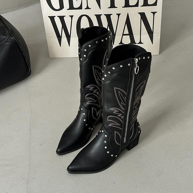 Fashion versatile casual western cowboy boots spring and summer new design sense pointed leather boots thick heel women s knight boots 35 7166₽