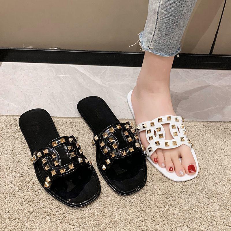 Willow nail cool slippers women's flat bottom wear non-slip one-word slippers fashion versatile beach sandals 2025 summer new