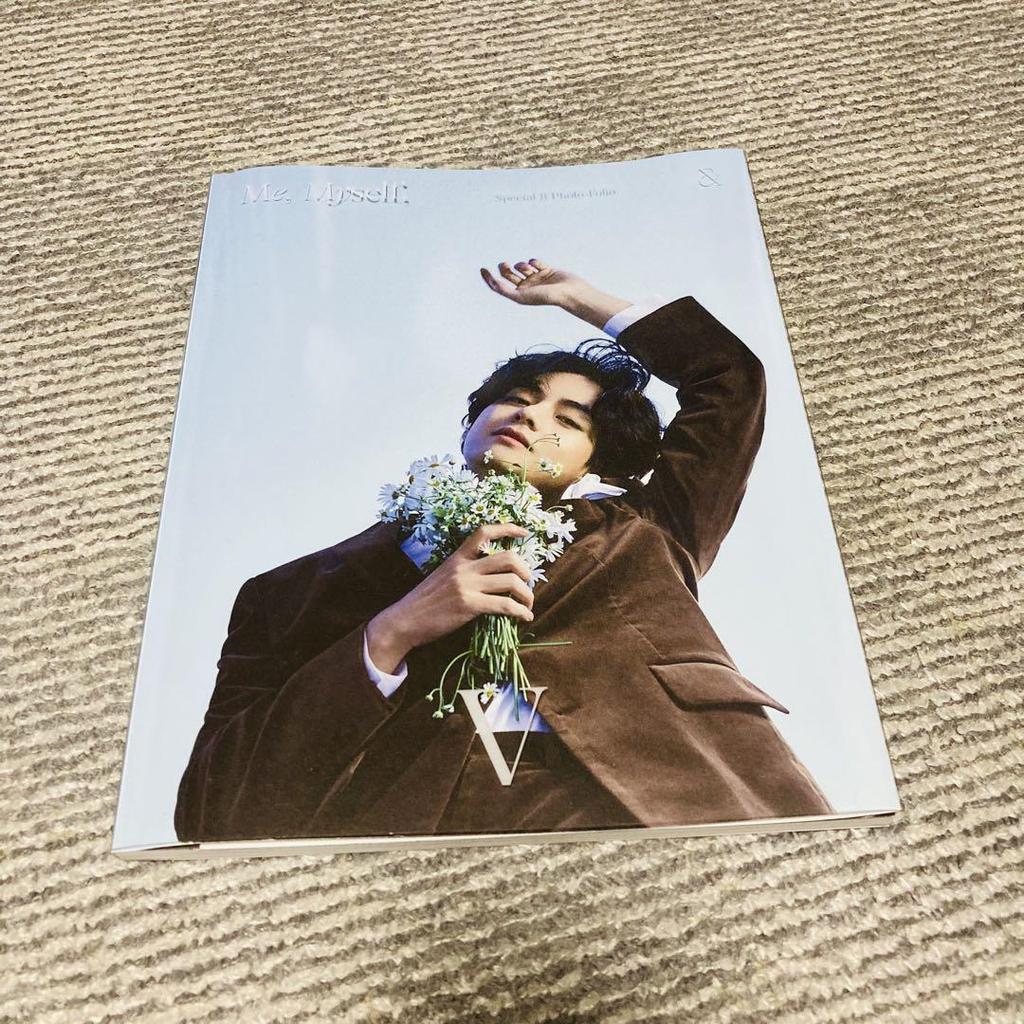 [USED] BTS Photobook Me, Myself, Taehyung V