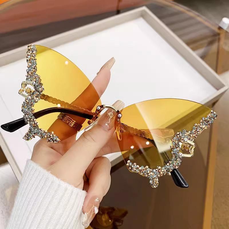 Large Frame Diamond-Encrusted Butterfly Sunglasses Photo Performance Props Glasses Women'S Sunglasses Uv Protection