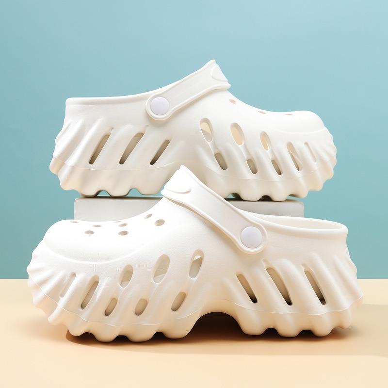Couple Hole Shoes Men's and Women's Garden Shoes Bag Head Drag EVA Beach Shoes Breathable Sandals Two Wear Cool Slippers Non-slip