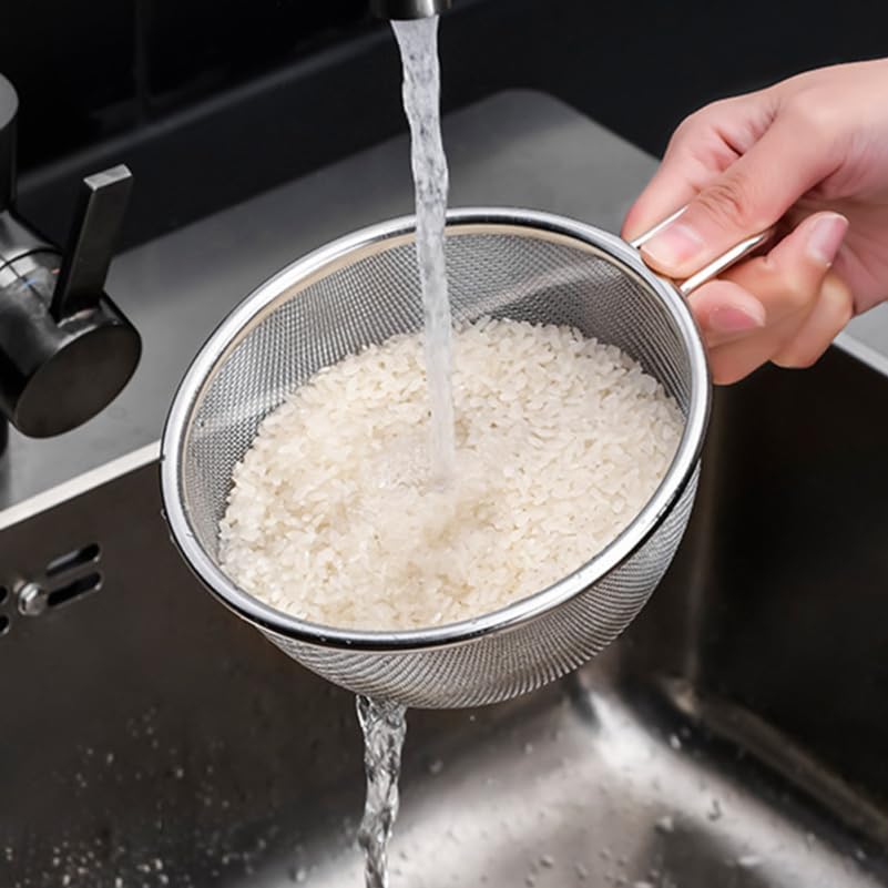 OUNONA Stainless Steel Colander and Bowl Set with Handles, Deep, Egg Beater, Cream Whisk, Salad Mixer, Rinse Rice, Strainer, Basket for Fruits and