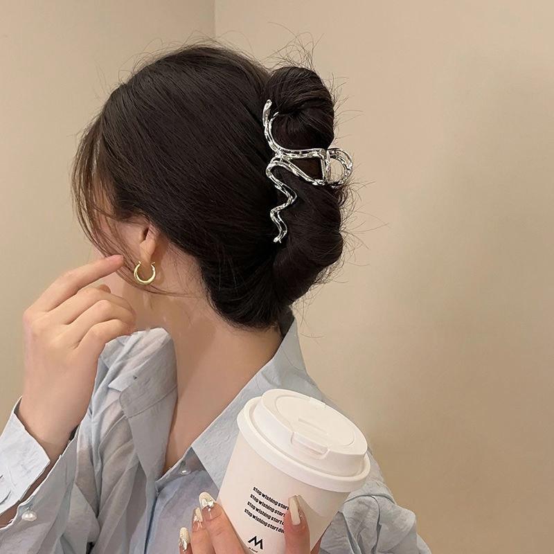 2023 Vintage Geometric Hair Claws Korean Hollow Out Grab Hair Clip Hairpins For Women Fashion New Headwear Girl Hair Accessories