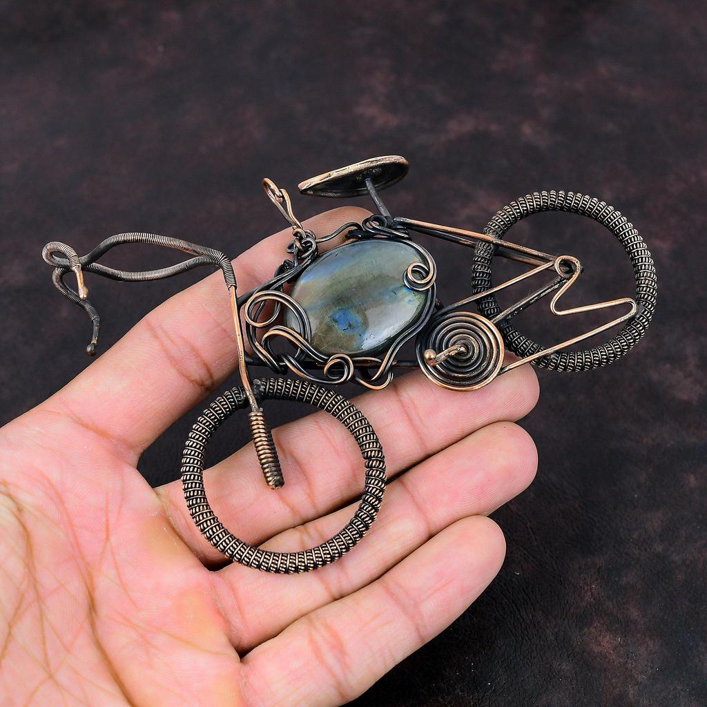 Labradorite Pendant Copper Wire Wrapped Pendant Handmade Gemstone Pendant Awesome Copper Jewelry Cycle Pendant Elegant Jewelry Gift For Mom